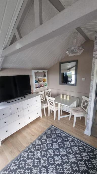 No. 4 Sunny Lodge By The Sea Aberystwyth Exterior foto
